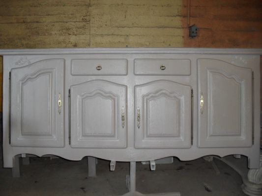 buffet en chêne massif rénover avec effet décoratif Aix en provence